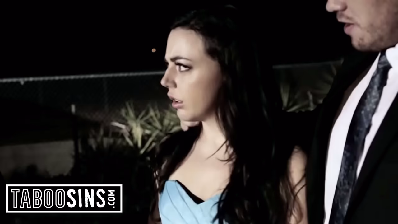 Brunette Babe Gets Gangbanged Outdoors on Prom