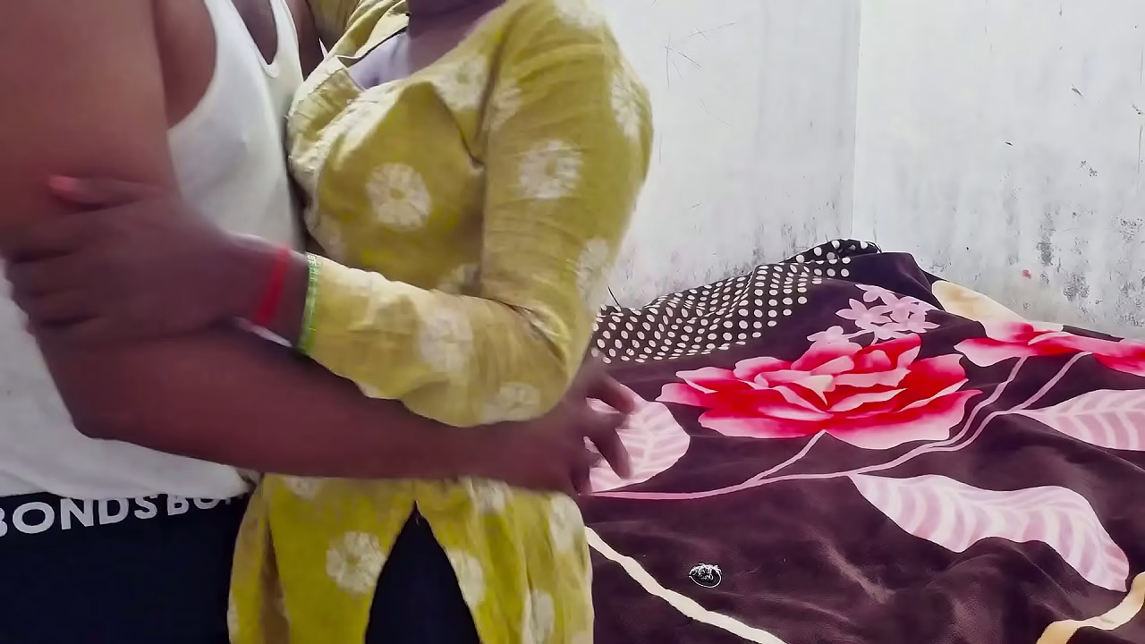 Indian Village Desi couple hot sex in night time